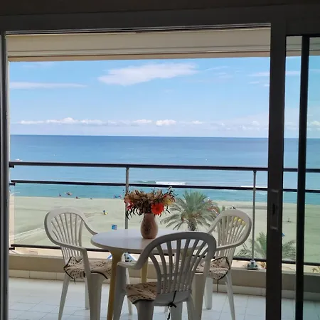 Front De Ideal Classe 3 Etoiles Apartment *