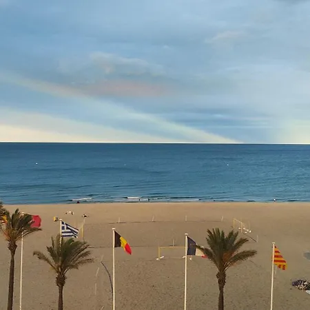 Front De Idéal Classé 3 étoiles * Canet-en-Roussillon