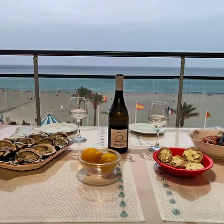 Front De Idéal Classé 3 étoiles Appartamento