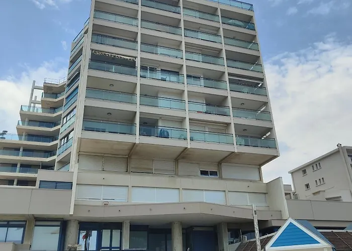 Front De Ideal Classe 3 Etoiles Canet-en-Roussillon